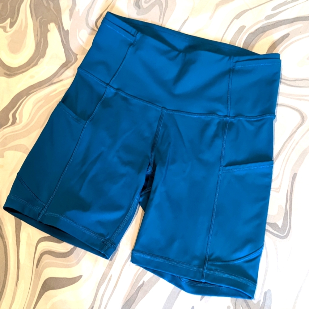 Lululemon 5" inseam shorts - worn once